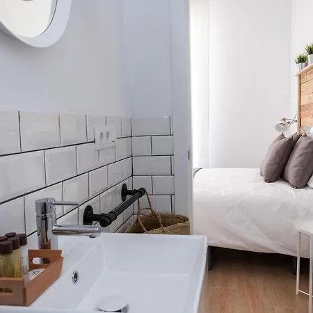 Bed and breakfast Gomez 3*